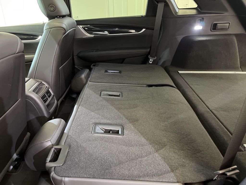 used 2023 Cadillac XT5 car, priced at $39,350