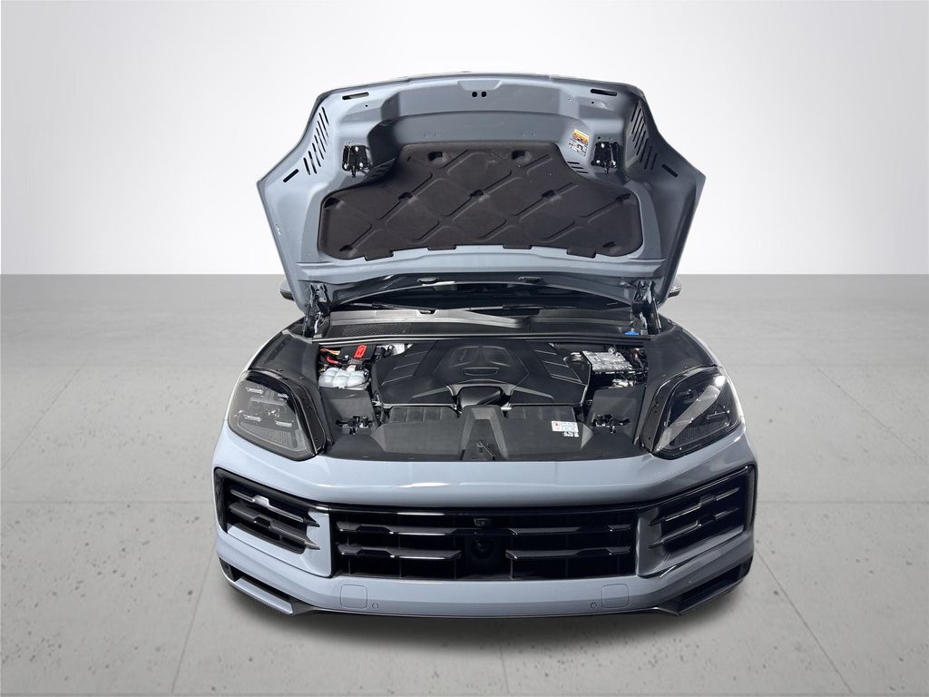 2024 Porsche Cayenne Coupe Base