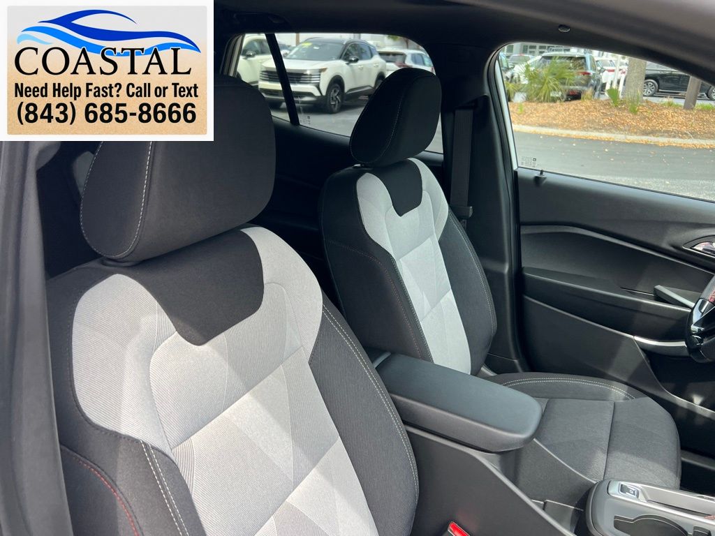2026 Chevrolet Trax 1RS White at Stokes Honda North