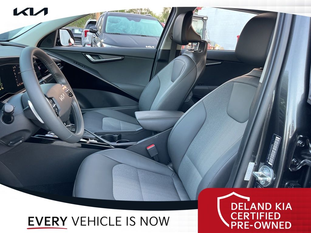 Used 2023 Kia Niro SUV
