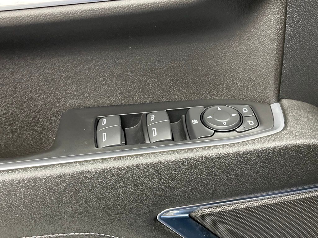 Thumbnail: 2024 Chevrolet Silverado 1500 - 23