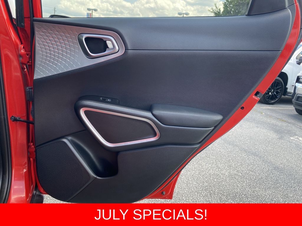 2025 Kia Soul LX - Photo 26