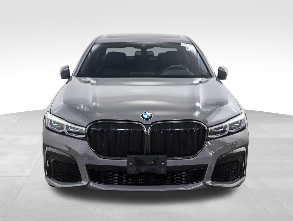 Thumbnail: 2022 BMW 7 Series - 7