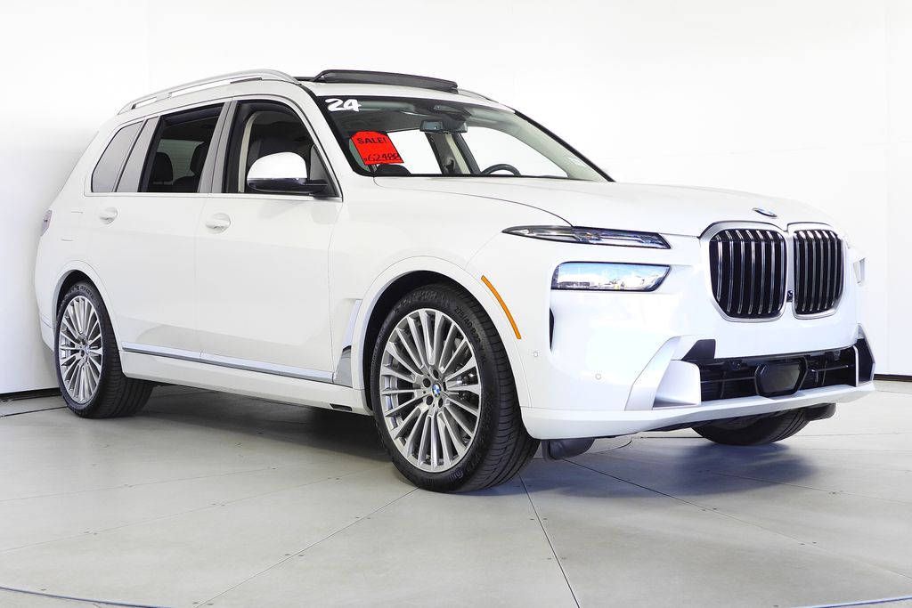Thumbnail: 2024 BMW X7 - 4