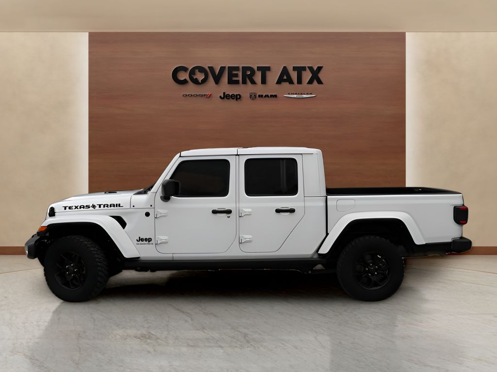 Used Car 2025 Jeep Gladiator  Texas Trail For Sale Under $50,000 In Austin, Texas
