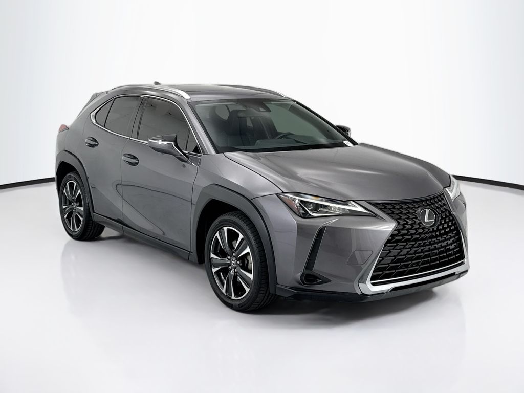 Thumbnail: 2019 Lexus UX - 3