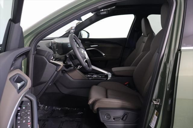 Thumbnail: 2025 Audi Q5 - 5