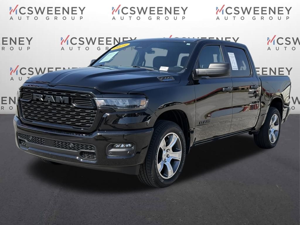 2025 RAM 1500 Tradesman Crew Cab 4WD
