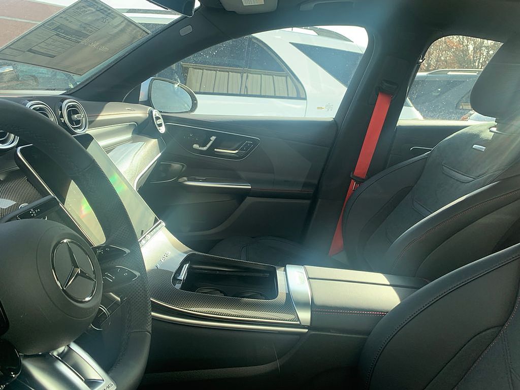 Thumbnail: 2026 Mercedes-Benz GLC - 10