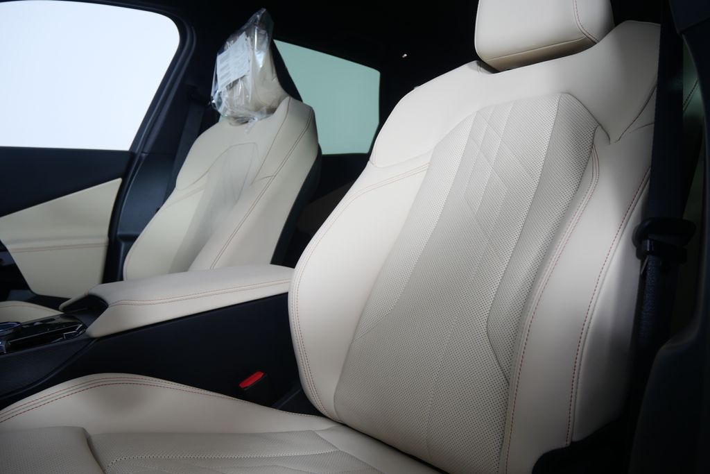 Thumbnail: 2026 BMW X3 - 11