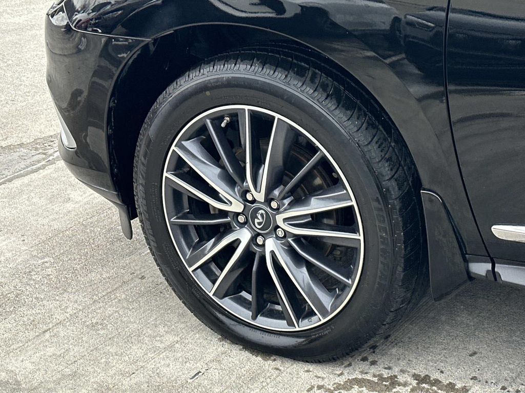 Thumbnail: 2016 INFINITI QX60 - 14