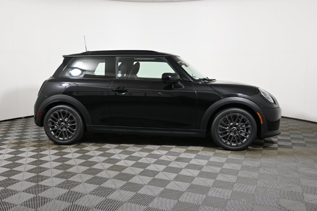 Thumbnail: 2026 MINI Cooper - 8