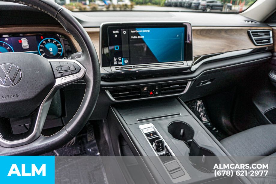 2024 Volkswagen Atlas SE - Photo 34