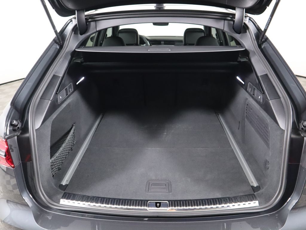 Thumbnail: 2026 Audi A6 - 30