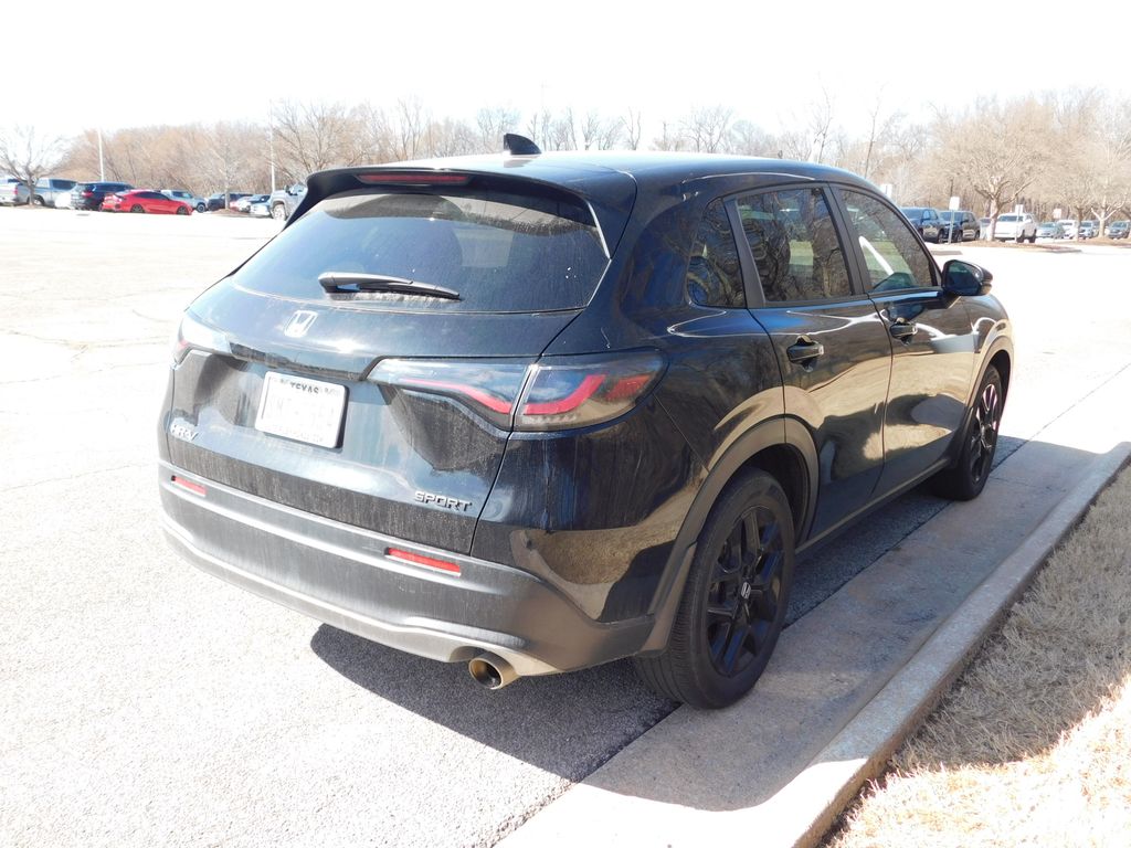 Thumbnail: 2023 Honda HR-V - 4