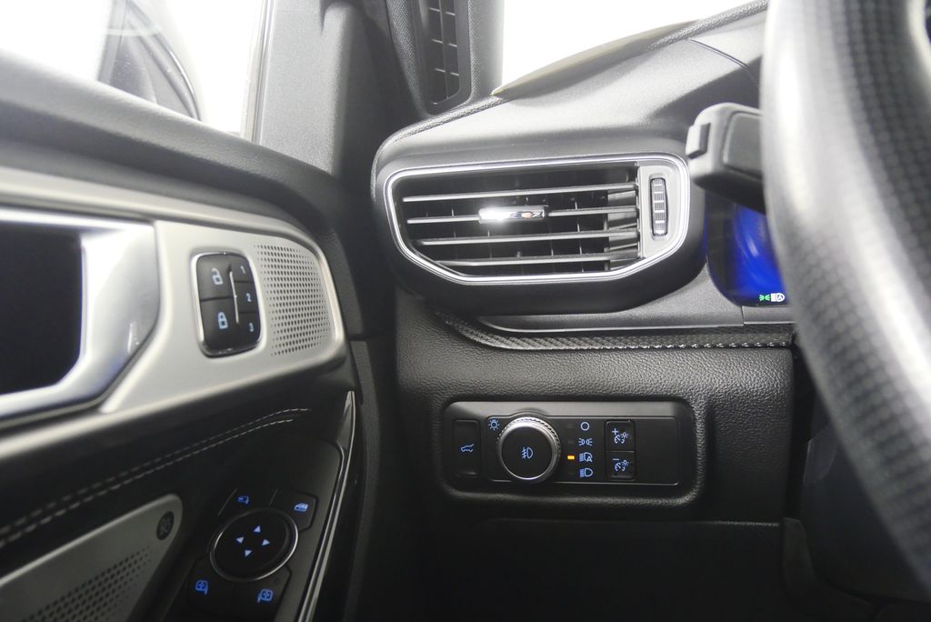 Thumbnail: 2021 Ford Explorer - 19