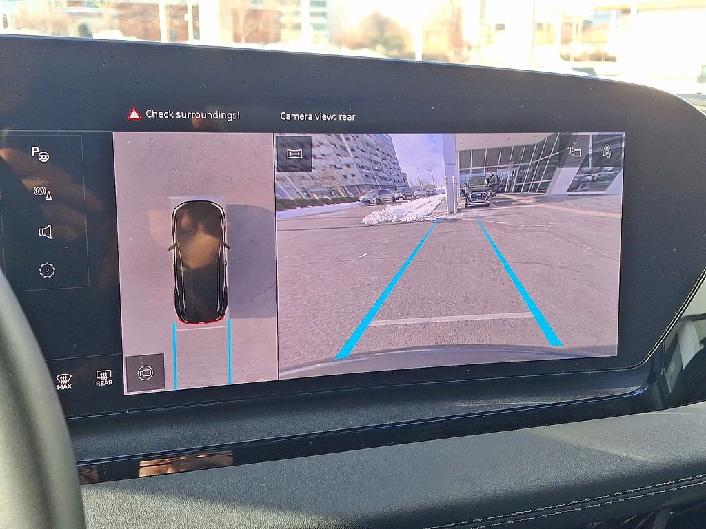 Thumbnail: 2025 Audi Q6 e-tron - 17