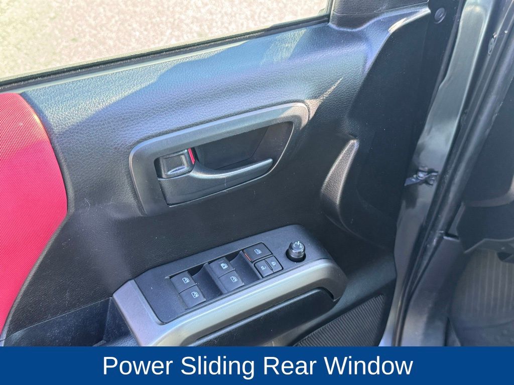 2021 Toyota Tacoma SR5 V6