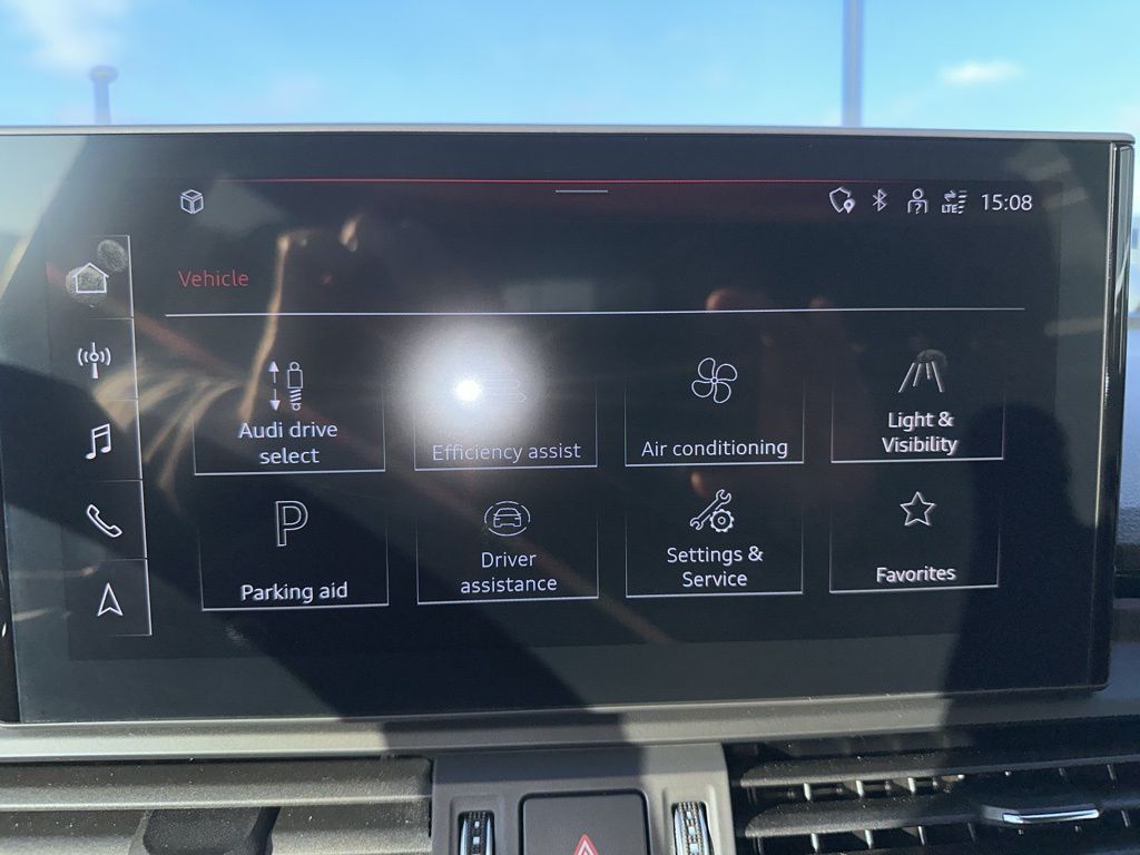 Thumbnail: 2022 Audi Q5 - 17