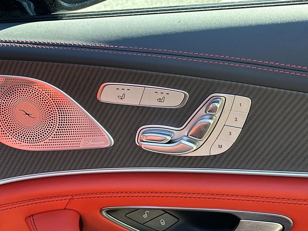 Thumbnail: 2022 Mercedes-Benz AMG GT - 20