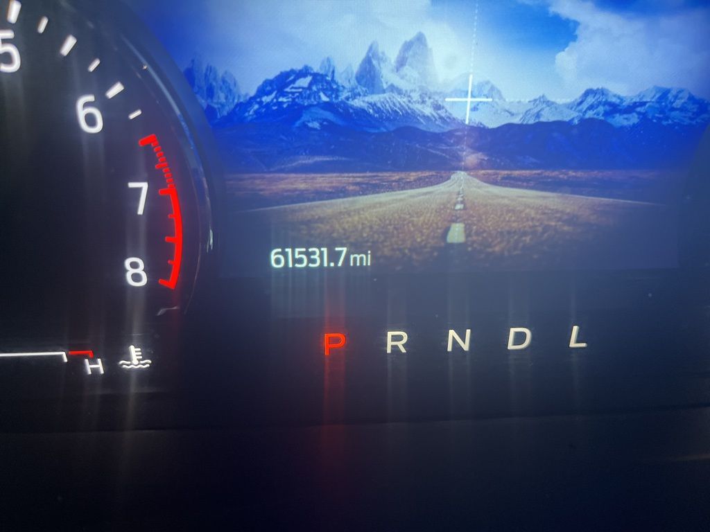 Thumbnail: 2022 Ford Explorer - 5