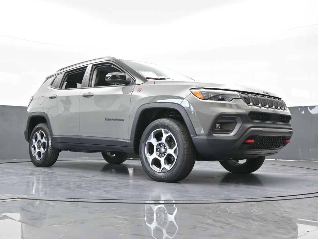 Used 2022 Sting-Gray Clearcoat Jeep Trailhawk image 59