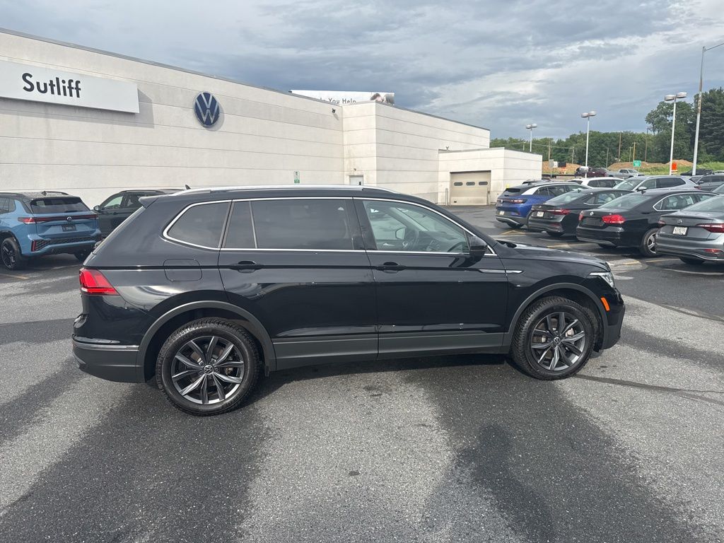 2022 Volkswagen Tiguan 2.0T SE Black at Sutliff Volkswagen