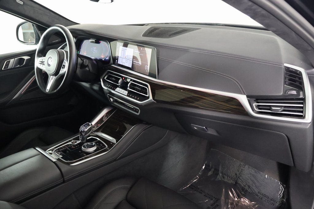 Thumbnail: 2023 BMW X6 - 9