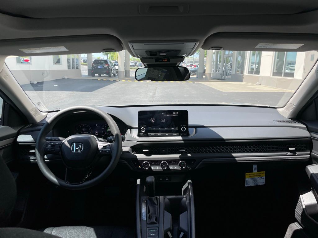 2025 Honda Accord SE 10