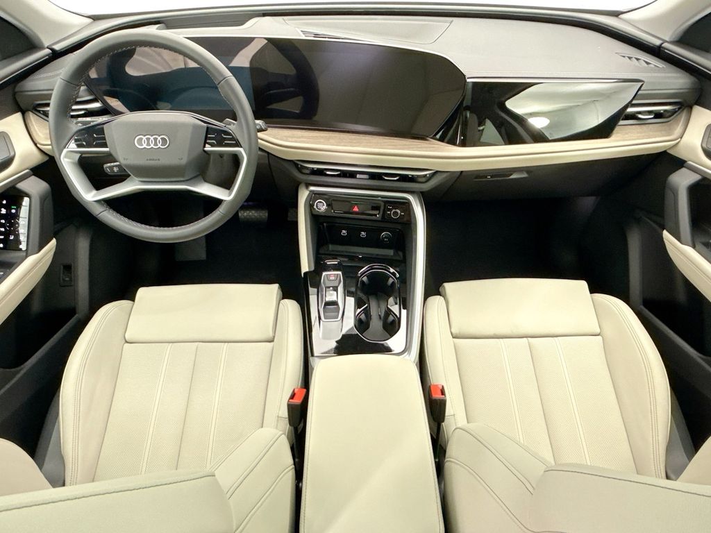 Thumbnail: 2025 Audi Q5 - 13