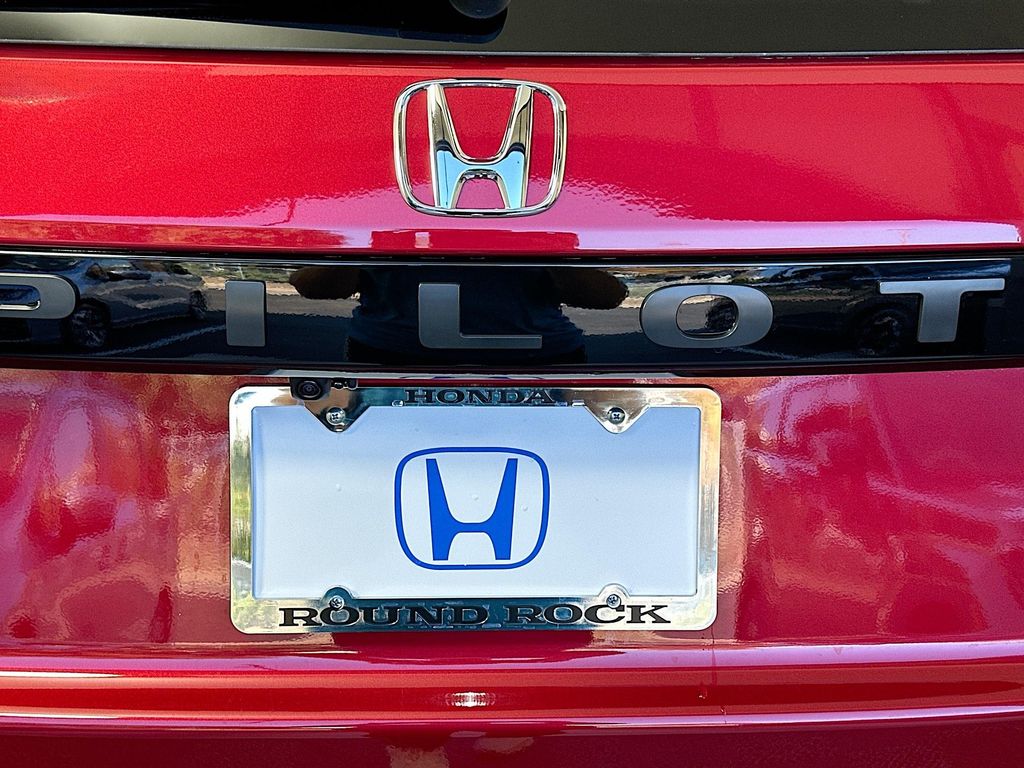 Thumbnail: 2025 Honda Pilot - 21