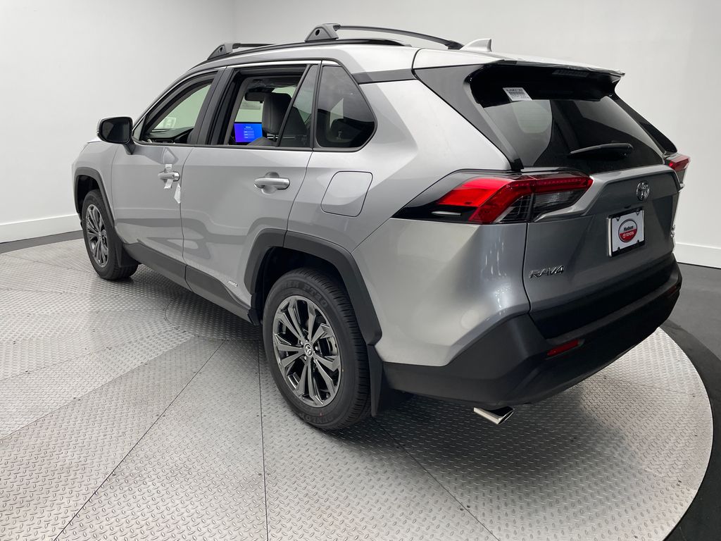 Thumbnail: 2025 Toyota RAV4 - 7