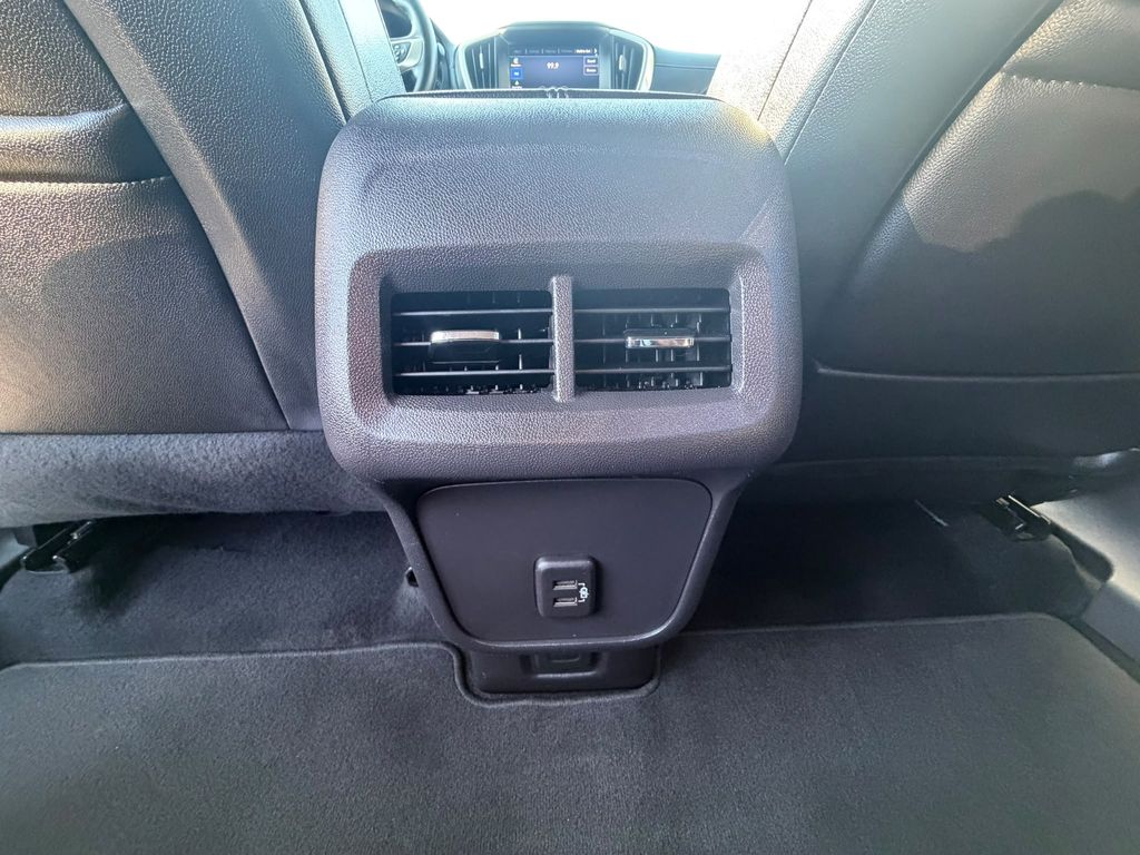Used 2024 GMC Terrain SUV