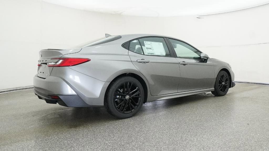 Thumbnail: 2026 Toyota Camry - 9