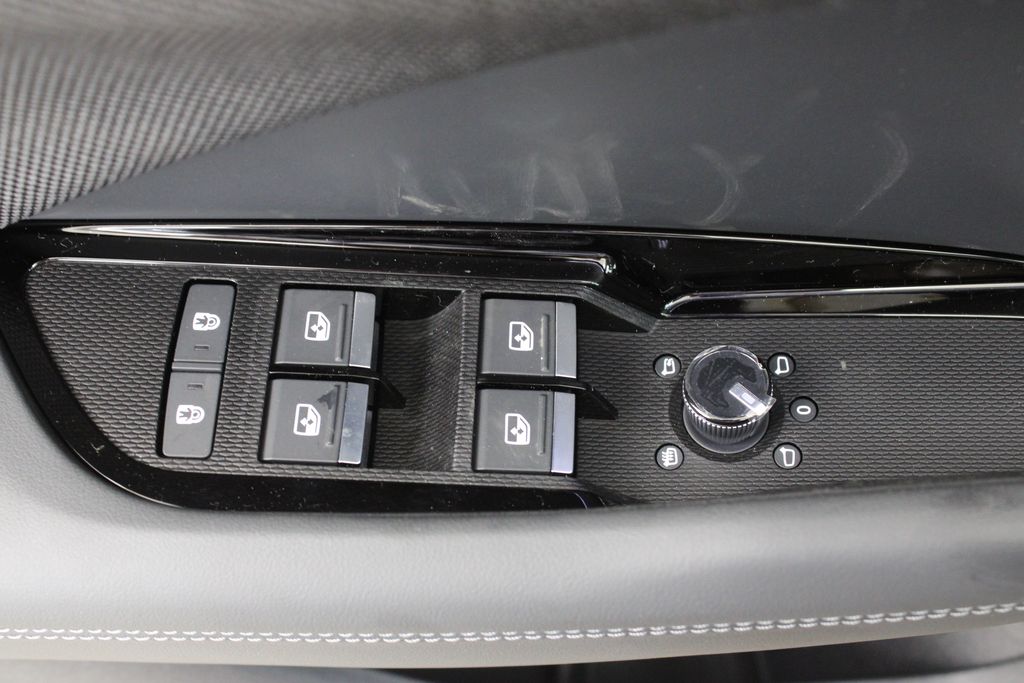 new 2026 Audi Q3 car, priced at $50,920