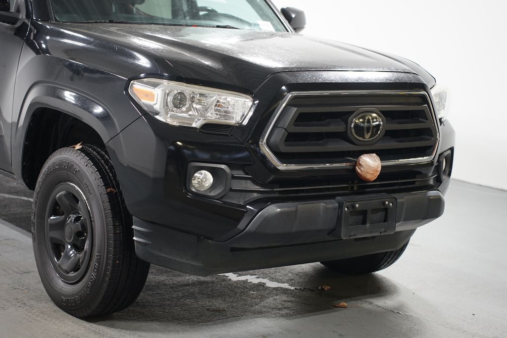 Thumbnail: 2020 Toyota Tacoma - 4