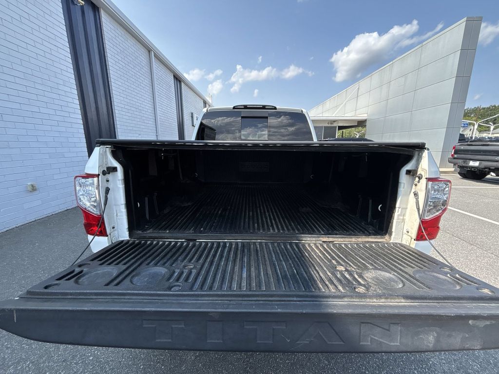 Used 2018 Glacier White Nissan SV image 19