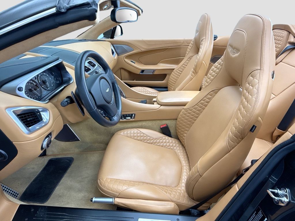 Thumbnail: 2014 Aston Martin Vanquish - 25