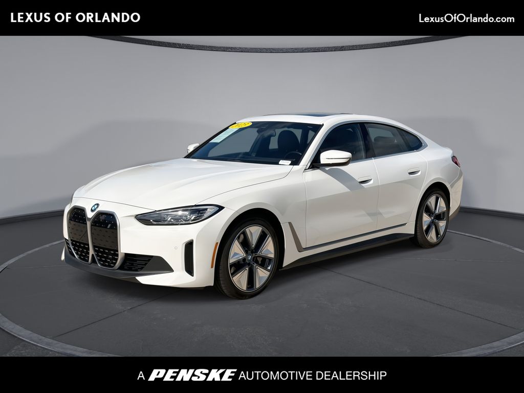 Thumbnail: 2023 BMW i4 - 1