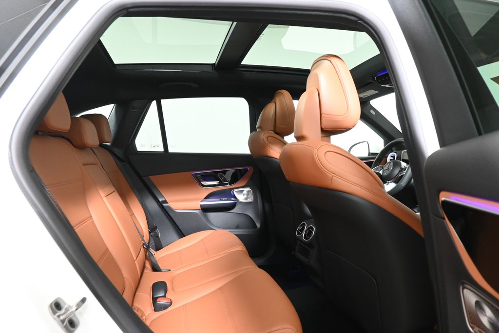 2025 Mercedes-Benz GLC 300 19