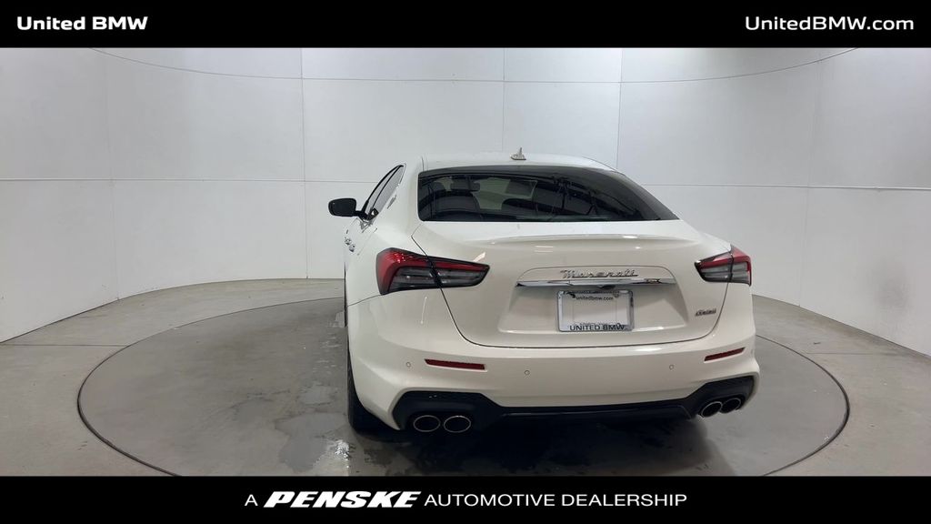 2022 Maserati Ghibli GT 7
