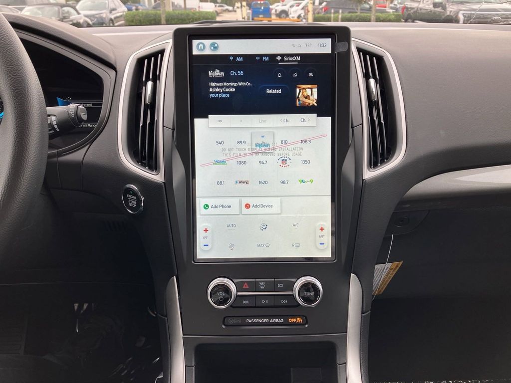 2024 Ford Edge SE photo 8