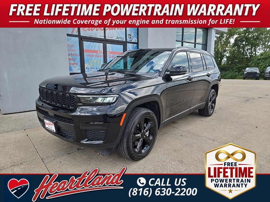 Diamond Black Crystal Pearlcoat 2024 Jeep Grand Cherokee L SUV / Crossover Four-Wheel Drive 8-Speed Automatic