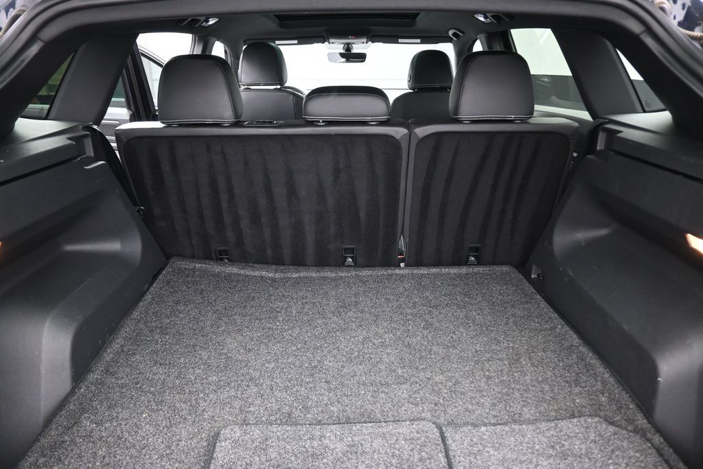 Used 2023 Volkswagen Atlas Cross Sport SUV