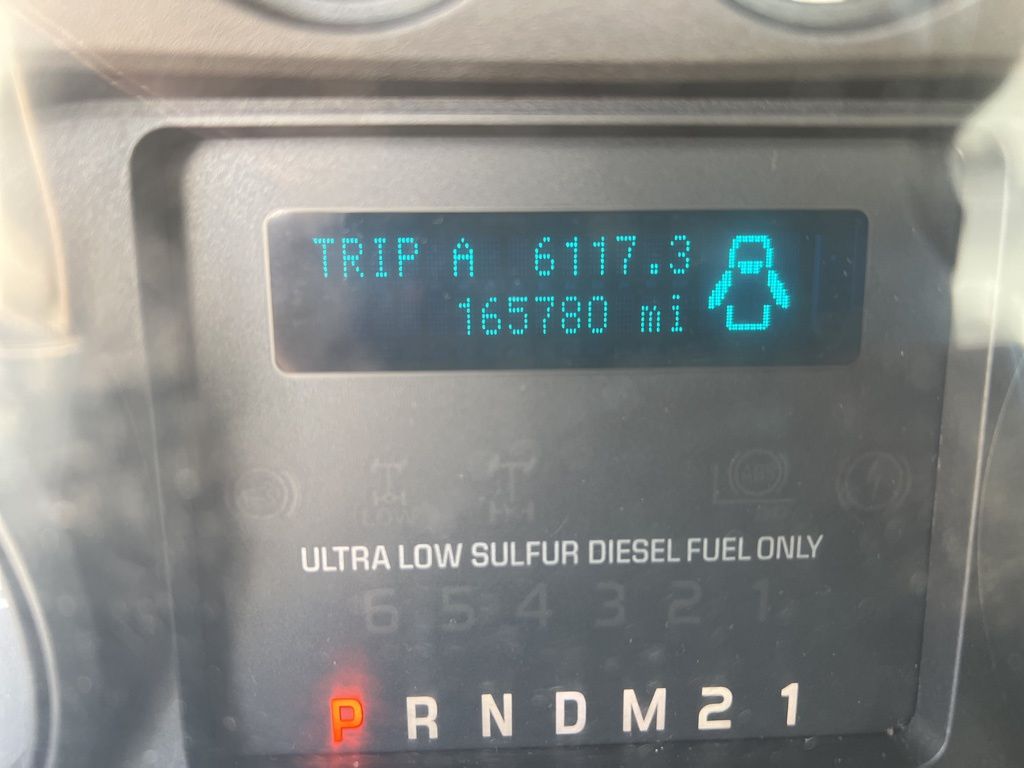 2016 Ford F-650 - Photo 11