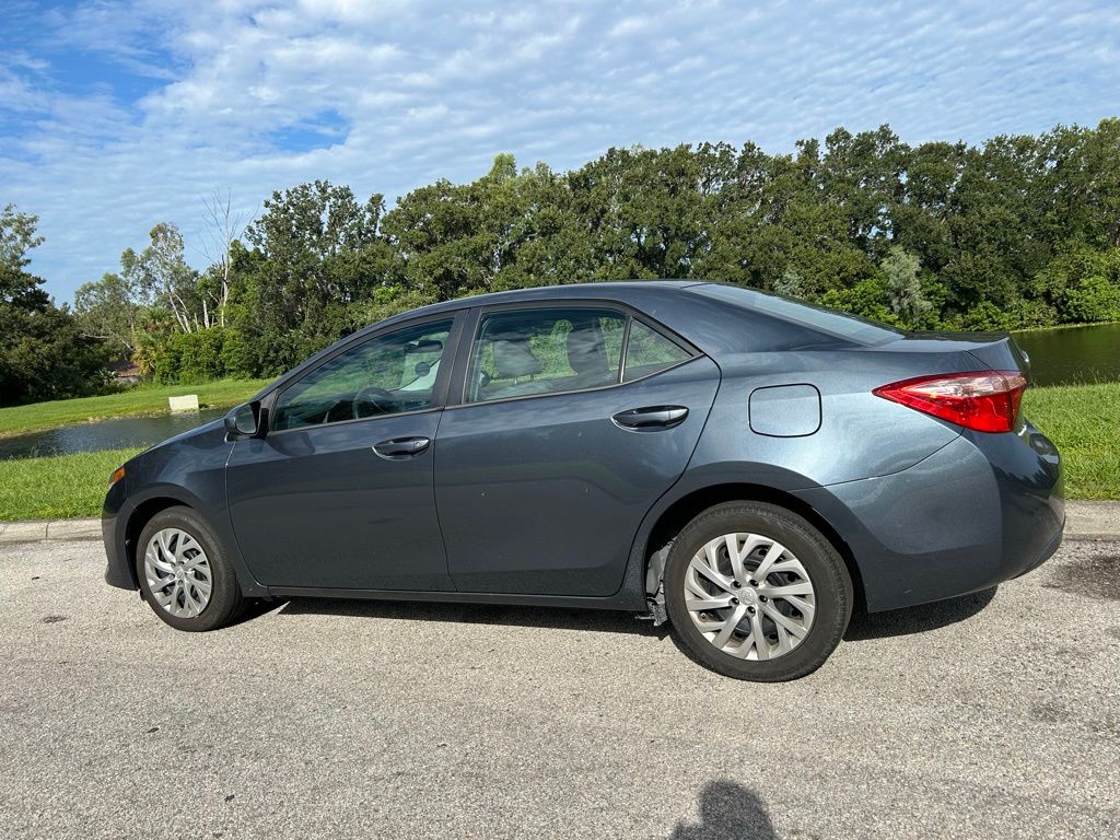 Thumbnail: 2019 Toyota Corolla - 3