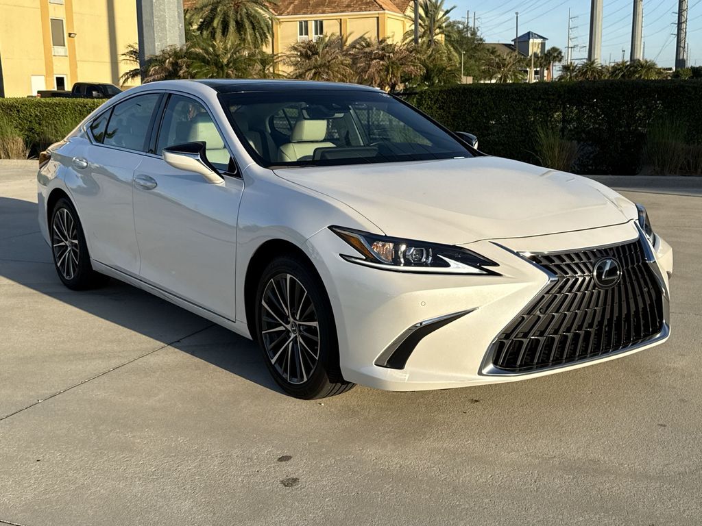 Thumbnail: 2025 Lexus ES - 12