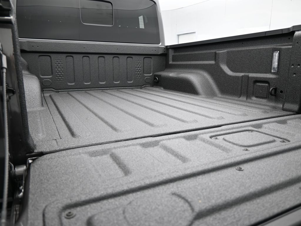 New 2026 Granite Crystal Metallic Clearcoat Jeep Rubicon image 36