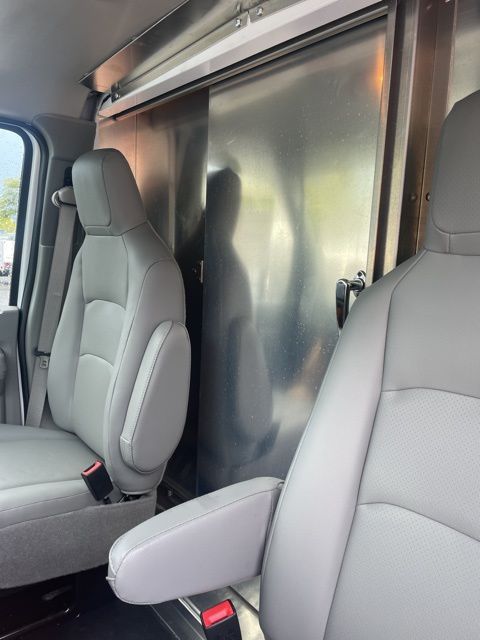 2026 Ford E-350 Cutaway 