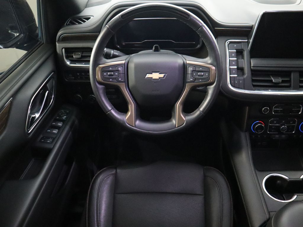 Thumbnail: 2023 Chevrolet Tahoe - 10